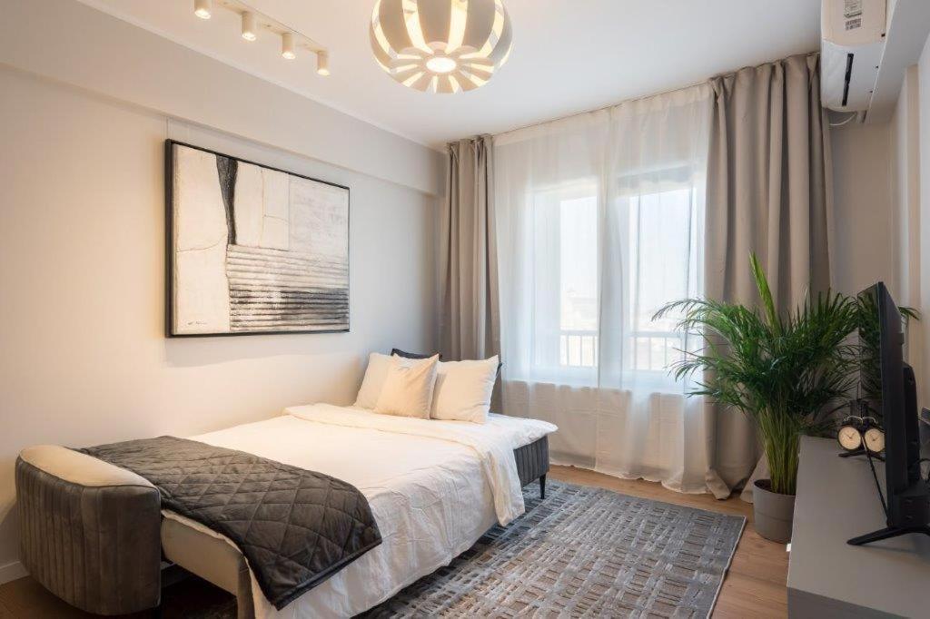 Downtown Modern - 2br * Bucharest