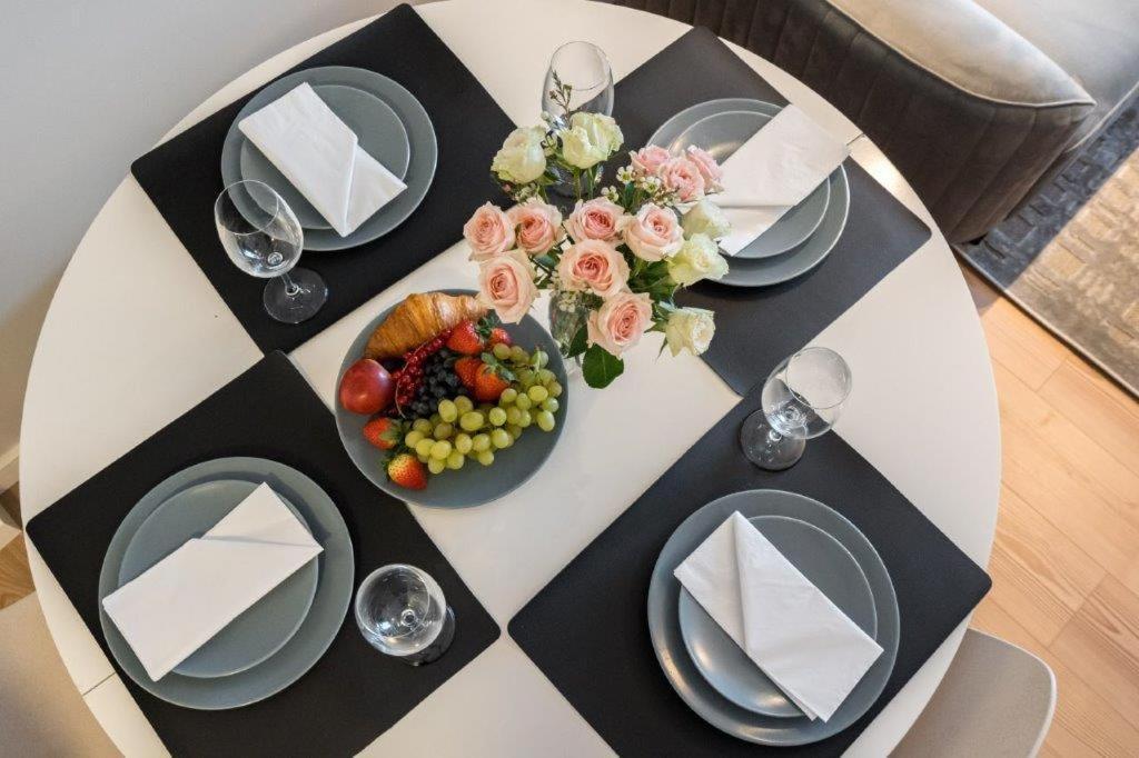 Downtown Modern - 2br Appartamento *